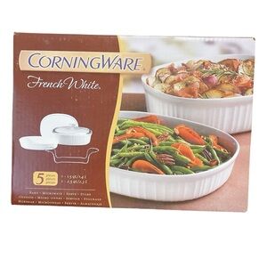 BNIB CORNINGWARE French White 5 pieces Bakeware Set